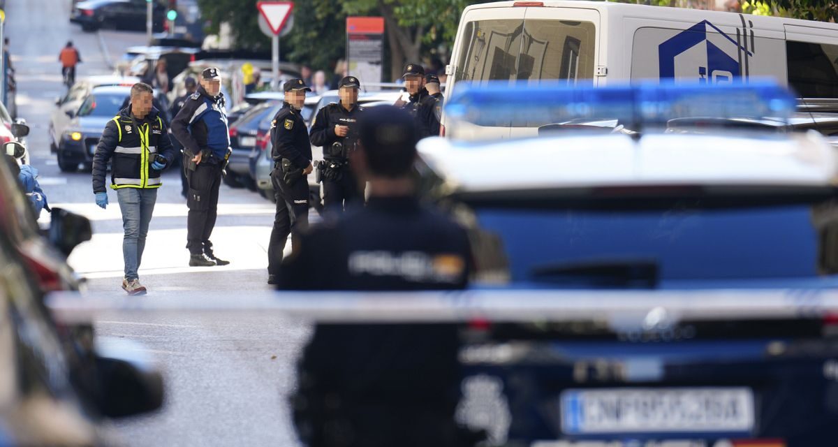 La moto utilizada por los sicarios apunta a una conexión francesa en el ataque a Vidal-Quadras |  España