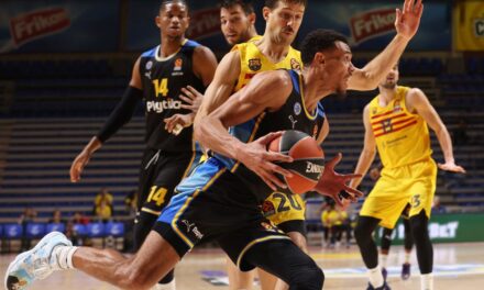 Laprovittola se basta para desconchar al Maccabi |  Baloncesto |  Deportes
