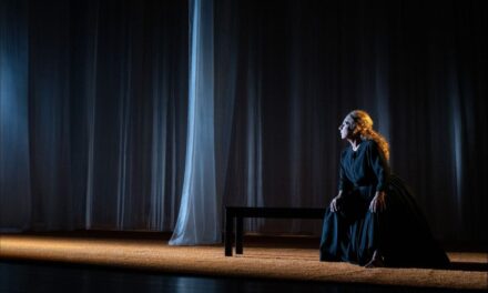Las críticas de teatro de la semana: Lolita abarrota el español con un drama lorquiano y un hombre trans embarazado sube a las tablas |  babelia