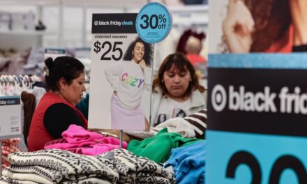 Las ofertas del Black Friday comienzan temprano, pero los compradores son exigentes este año