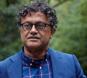 Lo scrittore e filosofo.  Marcello Veneziani entre política y cultura