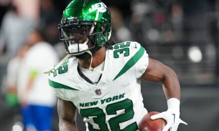 Los Jets cortan al corredor Michael Carter;  jugadores aclaran el aire en la reunión
