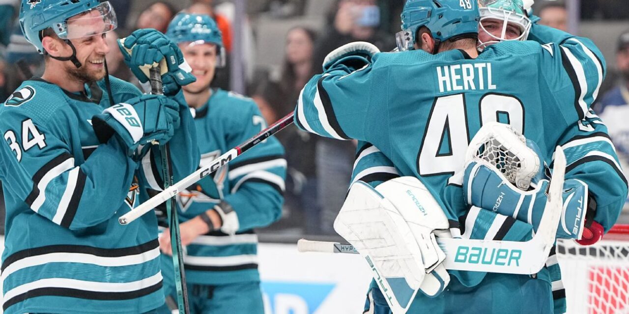 Los San Jose Sharks rompen una racha de 11 derrotas consecutivas y esquivan la historia de la NHL