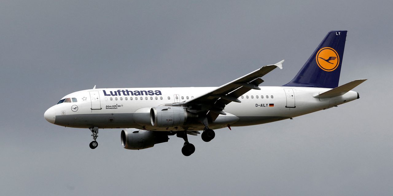 Los beneficios de Lufthansa superan las previsiones tras un fuerte verano