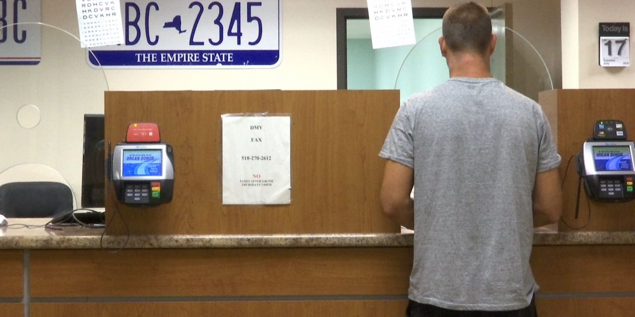 Los conductores de Nueva York podrían enfrentar suspensiones de licencia por pruebas de visión