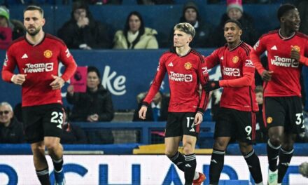 Los jóvenes Garnacho y Mainoo, catalizadores de la victoria del Man United