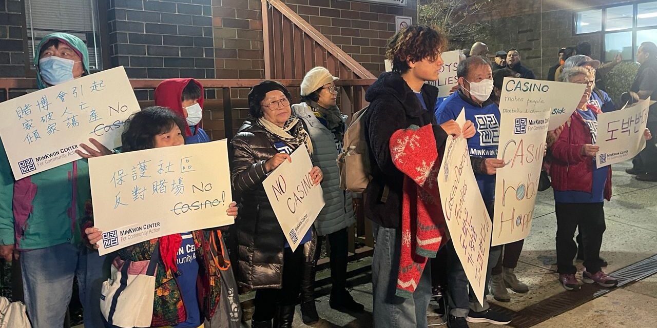 Manifestantes se manifiestan contra el plan de construir un casino cerca del Citi Field