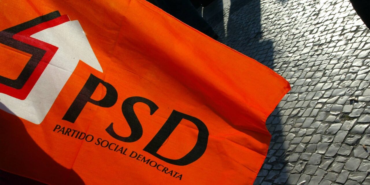 Montenegro abre el Congreso del PSD que a crisis política transformou num pontapé de saída da campanha eleitoral