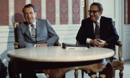 Muere Henry Kissinger, el hombre que marcó la política exterior de EE UU en la segunda mitad del siglo XX |  internacional