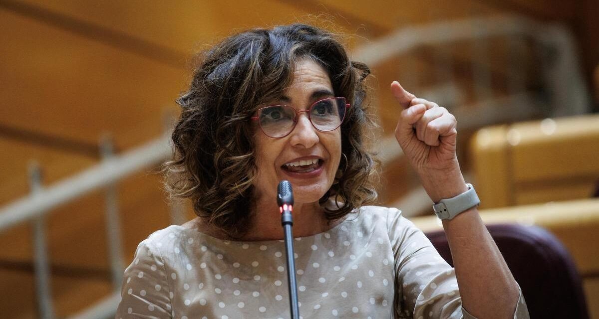 NUEVO GOBIERNO |  El expresidente de Canarias será ministro de Política Territorial y Montero ocupará una vicepresidencia