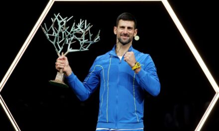 Novak Djokovic amplía su récord con su séptimo título del Masters de París