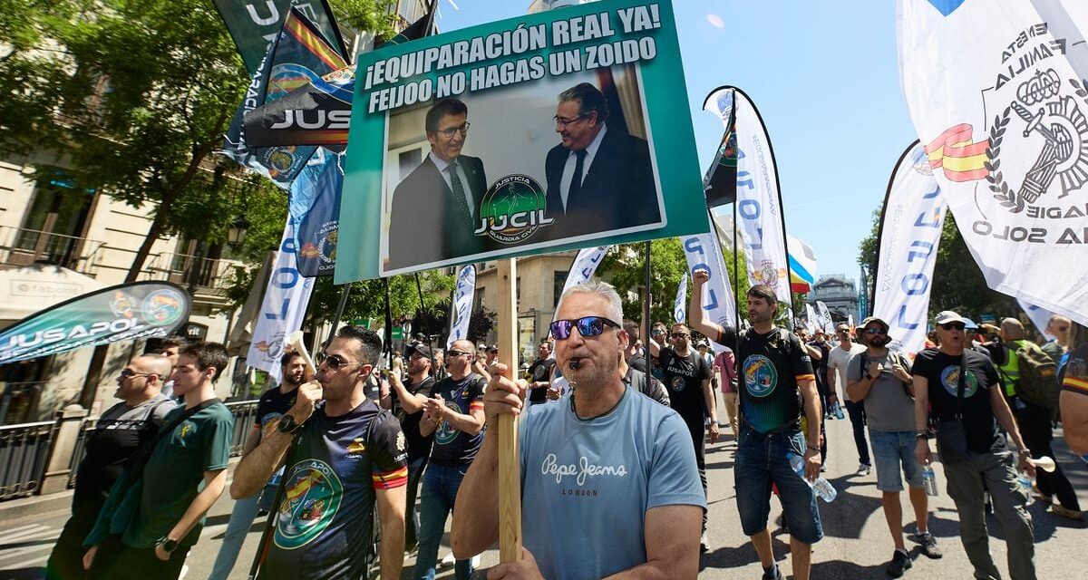 Otras cinco asociaciones de guardias civiles cargan contra el pacto de PSOE y Junts que incluye una ley de amnistía |  España