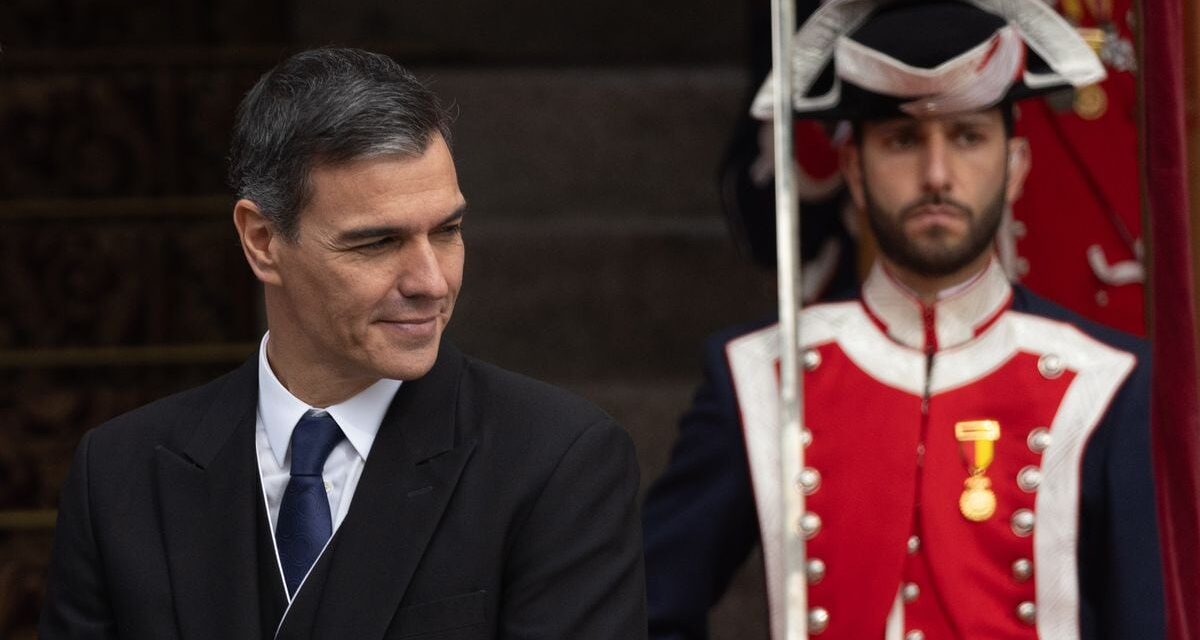 Pactos y negociaciones para la investidura de Sánchez |  Sánchez y Ortuzar firman este viernes el acuerdo de investidura |  España