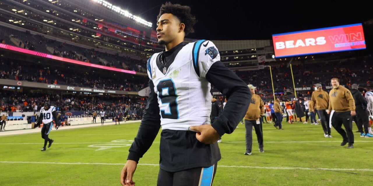 Panthers y Bryce Young 'frustrados' por la derrota ante los Bears