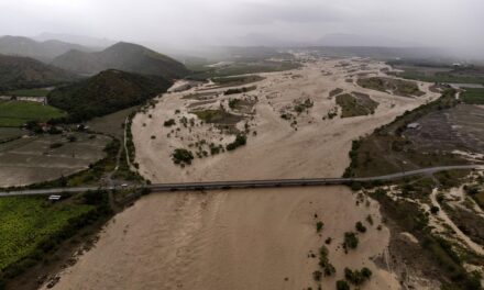 Piogge torrenziali en Repubblica Dominicana: massicce inondazioni travolgono Santo Domingo