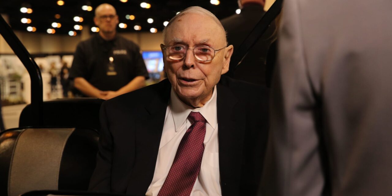 Por qué Warren Buffett no se habría convertido en el mejor inversor de todos los tiempos sin Charlie Munger