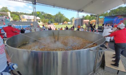 República Dominicana busca este sábado otro Récord Guinness al sancocho más grande de la historia