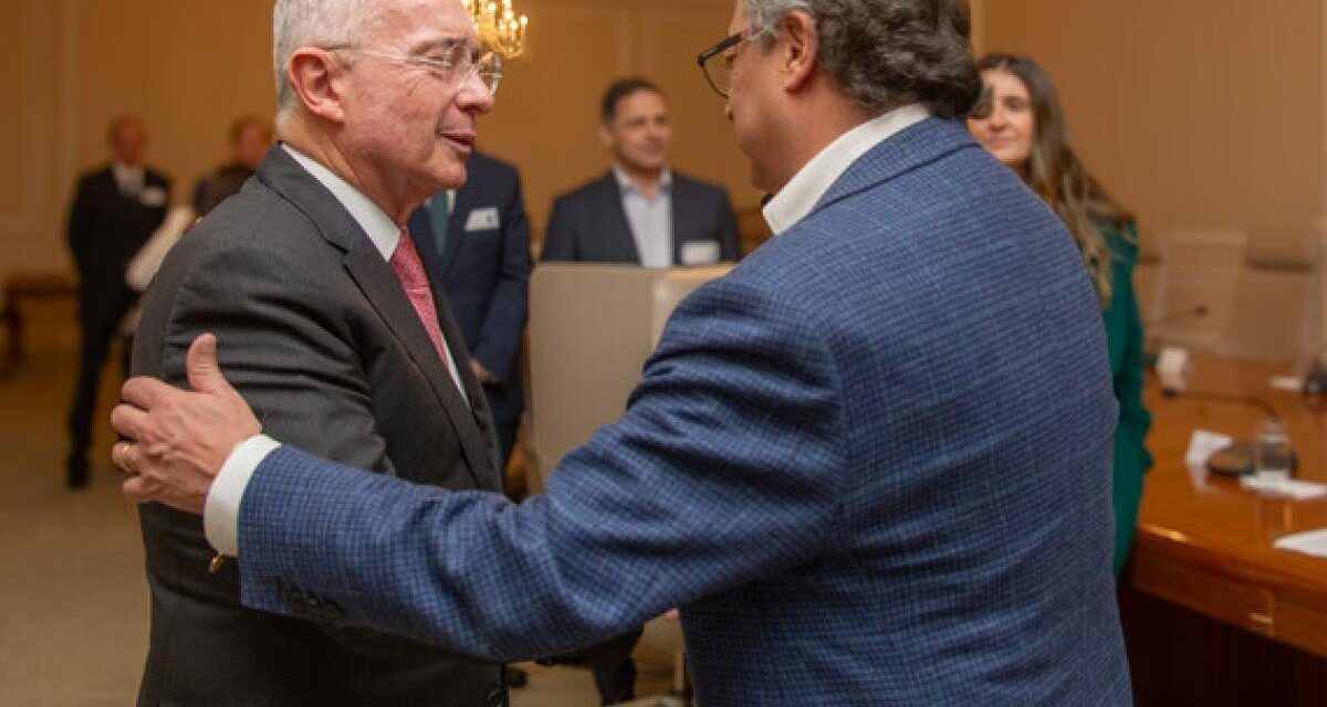 Reunión Petro-Uribe culminó sin acuerdos sobre reforma a la salud