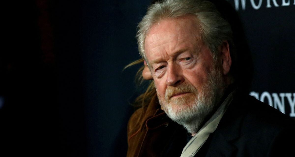 Ridley Scott, sobre su 'Napoleón': “Una película no puede ser una lección de historia” |  Cultura