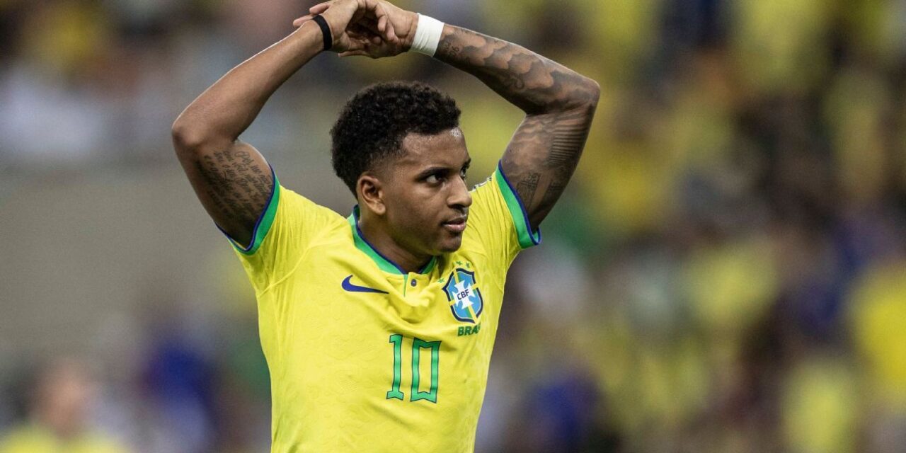 Rodrygo insultado racialmente en las redes sociales tras la derrota de Brasil