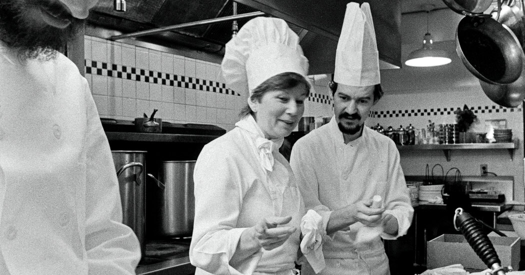 Sally Darr, formidable chef del bistró francés de los años 80, muere a los 100 años