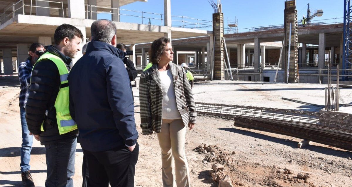 Salud destaca que el presupuesto de 2024 de Andalucía recoge 557millones para nuevas infraestructuras sanitarias