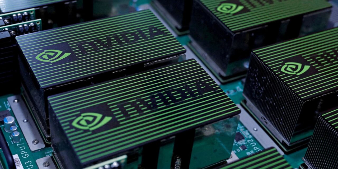 Según se informa, Nvidia venderá nuevos chips a China que aún cumplan con las reglas de EE. UU.