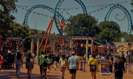 Six Flags y Cedar Fair están cerca de un acuerdo de fusión