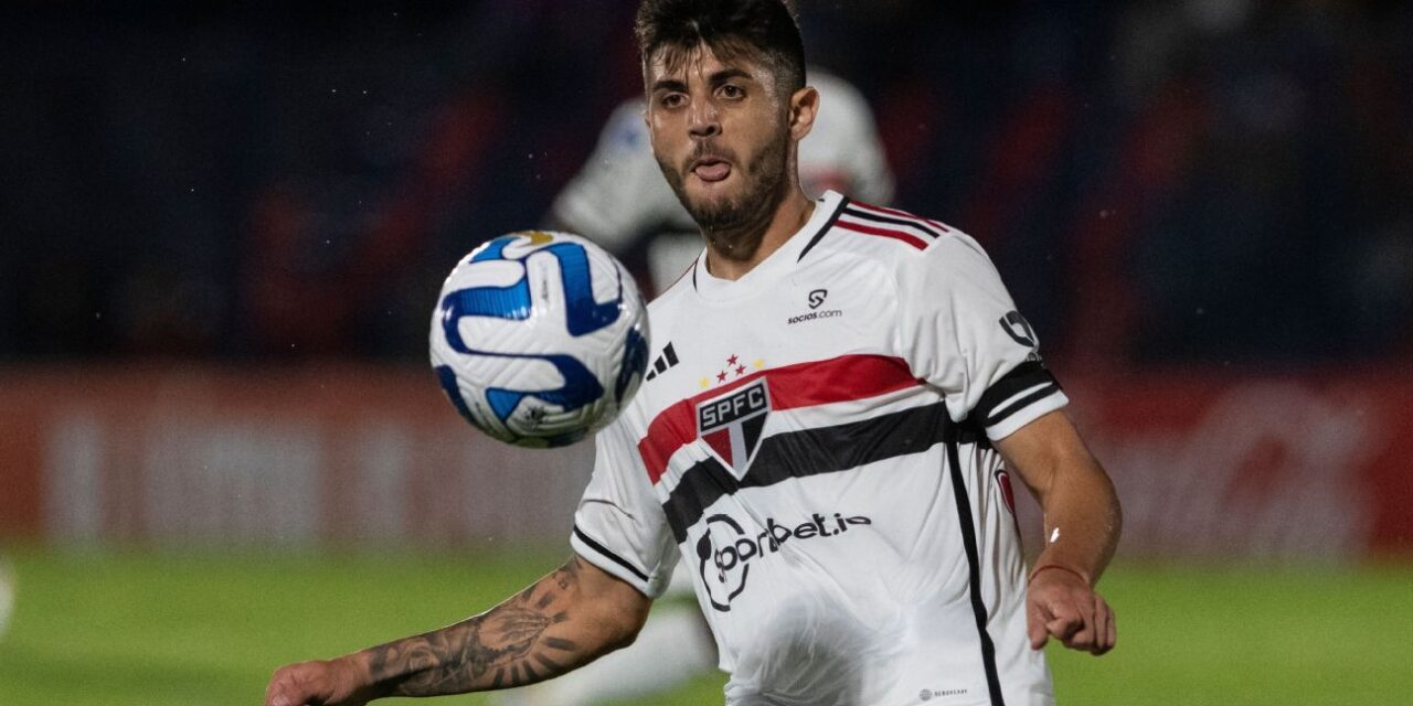 Transfer Talk: Liverpool espera cerrar el trato por Lucas Beraldo