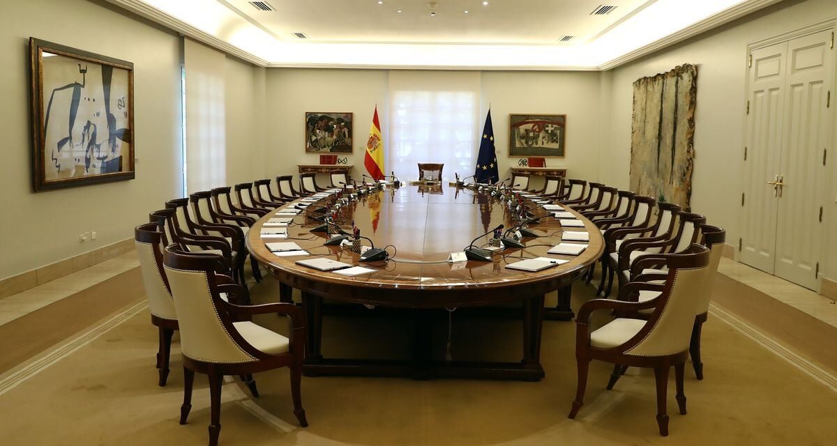 Últimas noticias sobre el nuevo Gobierno de Pedro Sánchez, en directo |  El Ejecutivo se reúne en el primer Consejo de Ministros de la legislatura |  España