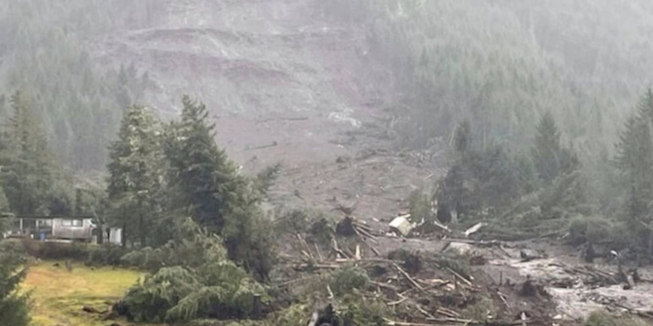 Un deslizamiento de tierra en Alaska devasta a una familia y mata a tres