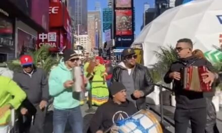 #VIDEO: Ministerio de turismo exhibe la cultura dominicana con una actividad Inmersiva en Times Square, Nueva York