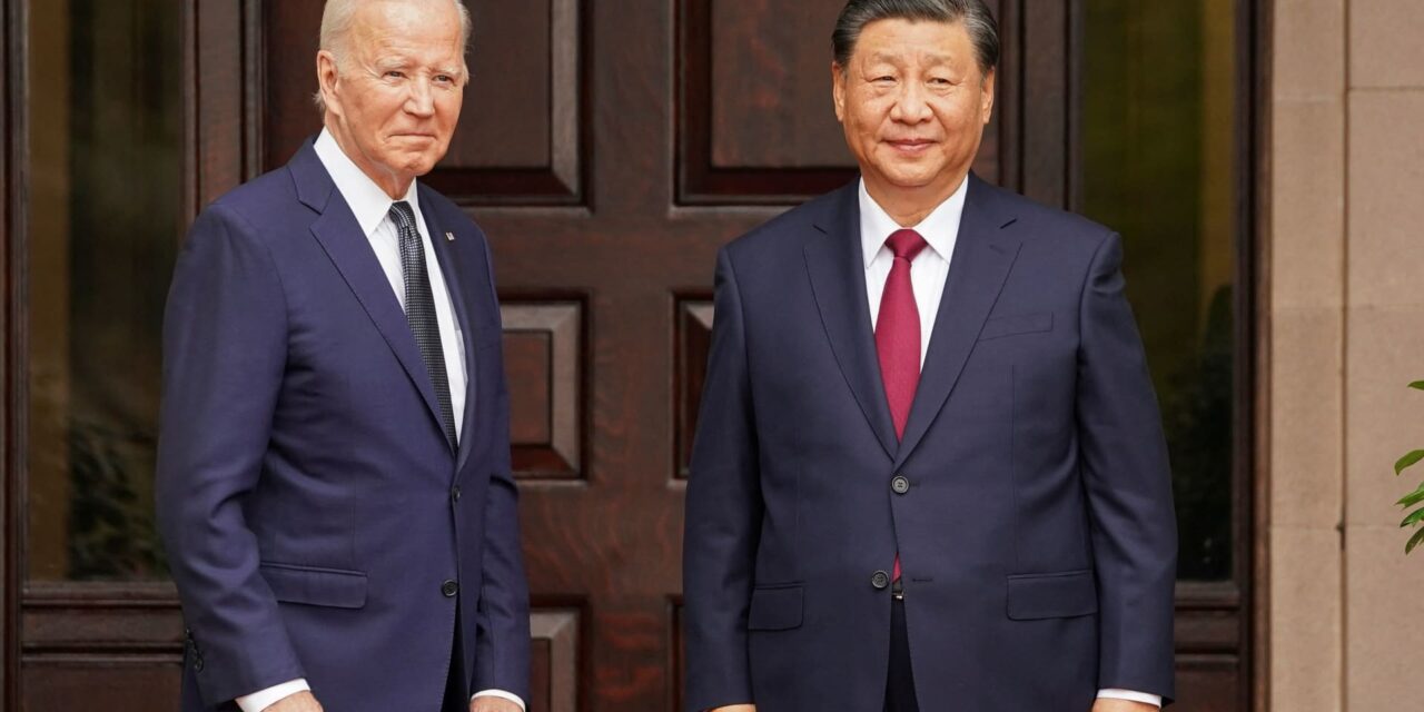 Xi dice que Estados Unidos y China sólo pueden ser adversarios o socios