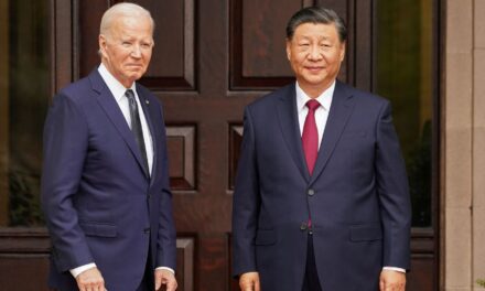 Xi dice que Estados Unidos y China sólo pueden ser adversarios o socios