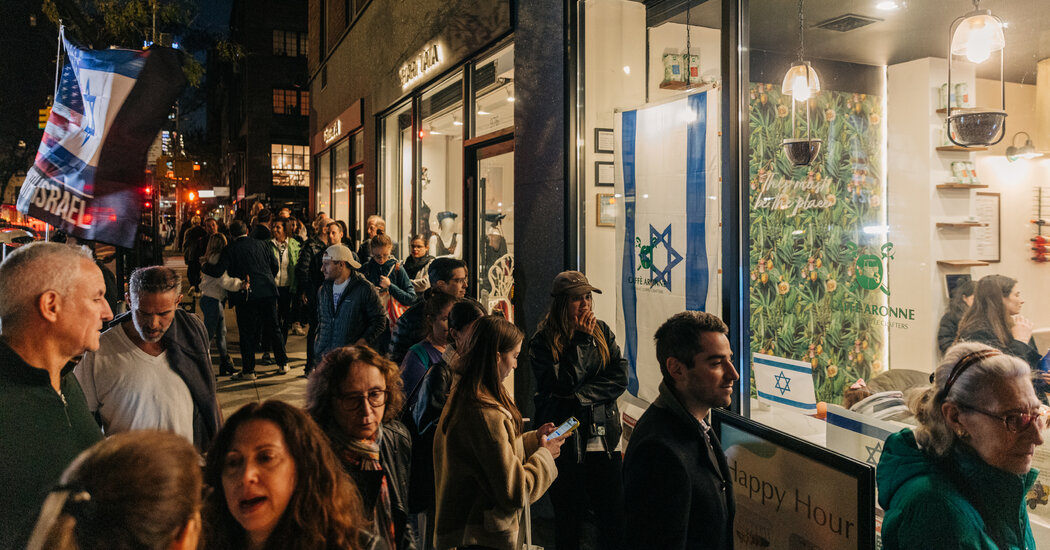 ¿La postura proisraelí de Caffe Aronne provocó una revuelta en el personal?  Es complicado.