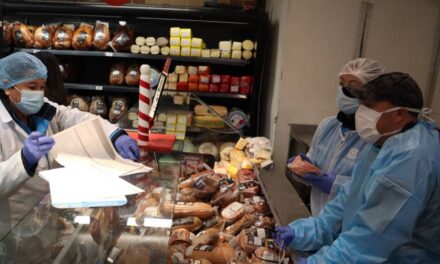 1.500 kilos de alimentos destruidos por Secr.  de Salud tras representar un riesgo para la salud