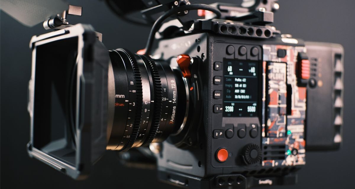 7Artisans anuncia una nueva lente de cine ultra gran angular de 14 mm para cámaras de fotograma completo