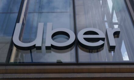 Anuncios en video llegarán a Uber y Lyft en la ciudad