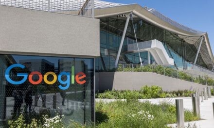 Apple y Google obtienen miles de millones de sus tiendas de aplicaciones.  Eso está ahora bajo amenaza.