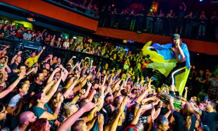 Banda punk continúa la tradición de Año Nuevo en el Brooklyn Bowl
