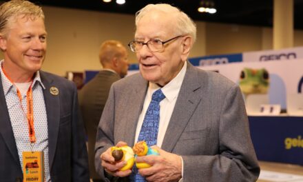 Berkshire Hathaway de Buffett sigue vendiendo acciones de HP