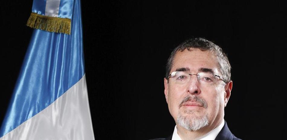 "Bernardo Arévalo, presidente electo de Guatemala, visitará República Dominicana este lunes"|  Listín Diario