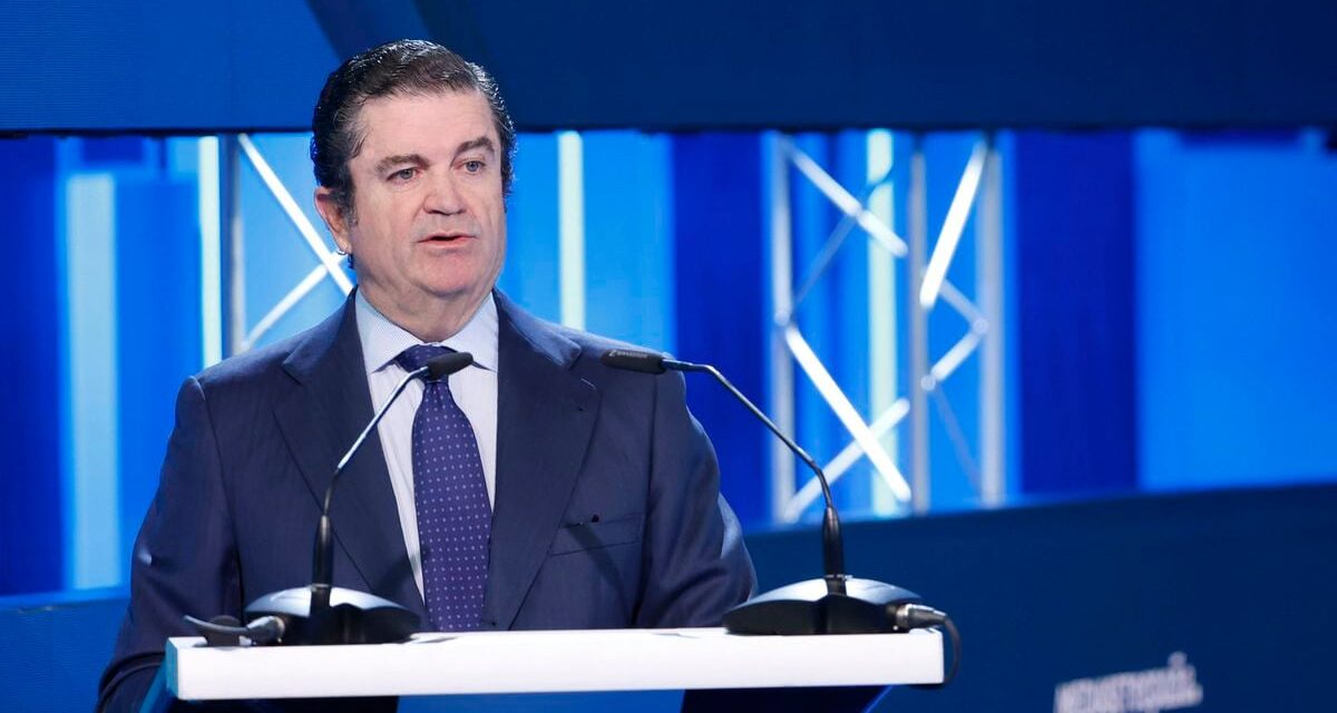 Borja Prado dejará la presidencia de Mediaset tras año y medio en el cargo |  Economía