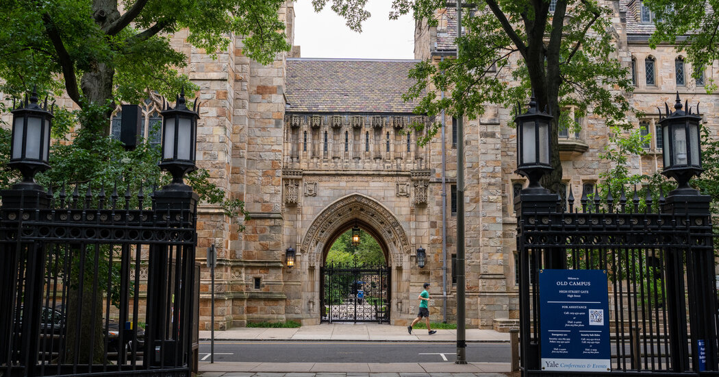 Casi todo el mundo obtiene A en Yale.  ¿Eso abarata la calificación?