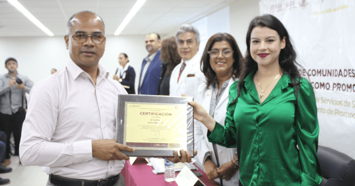 Certifica JSSE a comunidades, escuelas y entornos laborales como promotoras de salud en Ensenada |  noticias de mexico