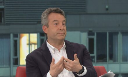 César Carballo advierte sobre un grave problema de salud muy común el 25 de diciembre: "Se debe al estrés emocional"