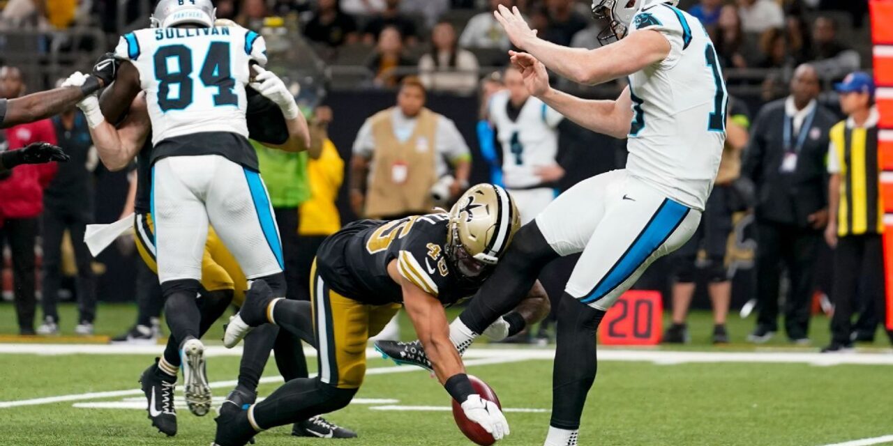 D’Marco Jackson de los Saints anota TD en un despeje bloqueado de los Panthers