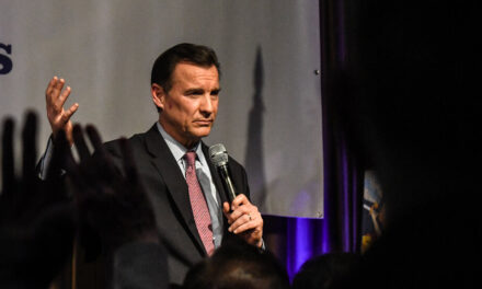 Dentro de la reunión secreta que allanó el camino para el regreso de Tom Suozzi