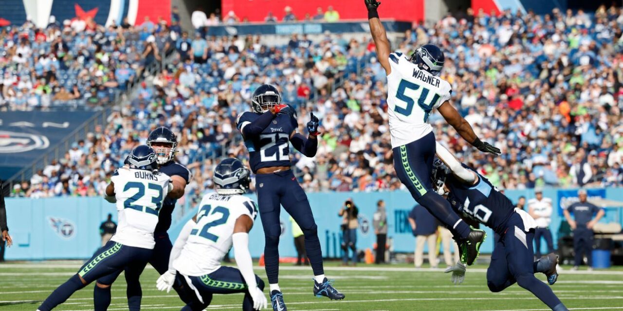 Derrick Henry lanza el segundo TD de la temporada a Chigoziem Okonkwo