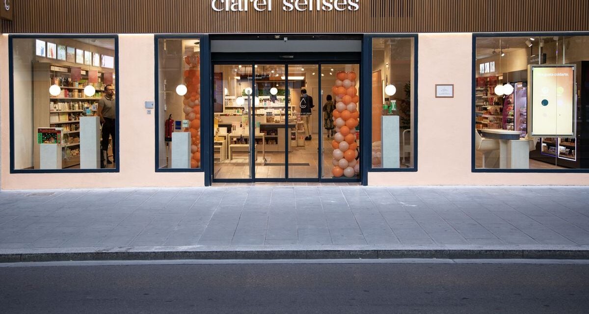 Dia vende perfumerías Clarel al grupo colombiano Trinity por 42,2 millones |  Economía